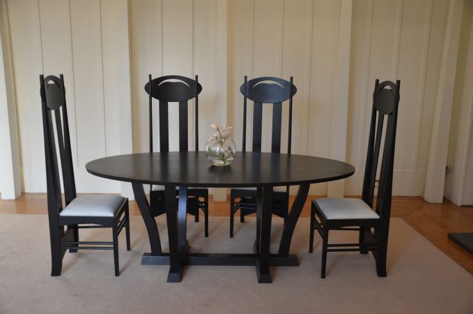 Black Lacquer Argyle Chairs with Waverly Table