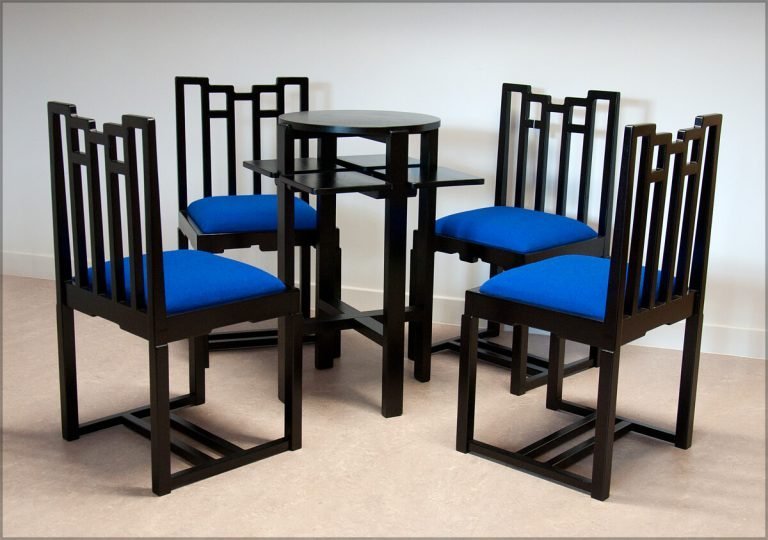 Chinese Tearooms Domino Suite